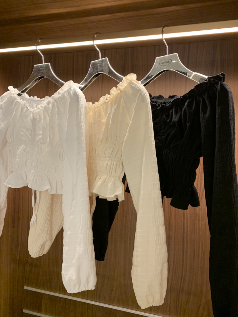 BADCALM韓國直郵實拍女裝新品時尚推薦人氣熱賣襯衫蕾絲衫BADCALM襯衫/蕾絲衫