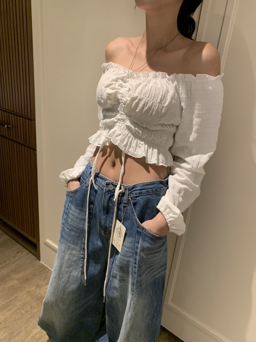 BADCALM韓國直郵實拍女裝新品時尚推薦人氣熱賣襯衫蕾絲衫BADCALM襯衫/蕾絲衫