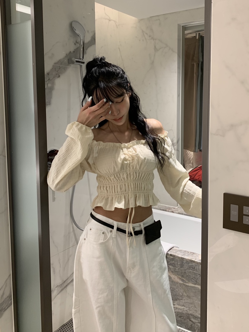 BADCALM韓國直郵實拍女裝新品時尚推薦人氣熱賣襯衫蕾絲衫BADCALM襯衫/蕾絲衫