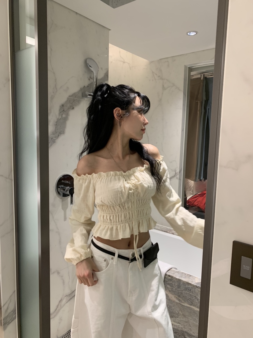 BADCALM韓國直郵實拍女裝新品時尚推薦人氣熱賣襯衫蕾絲衫BADCALM襯衫/蕾絲衫