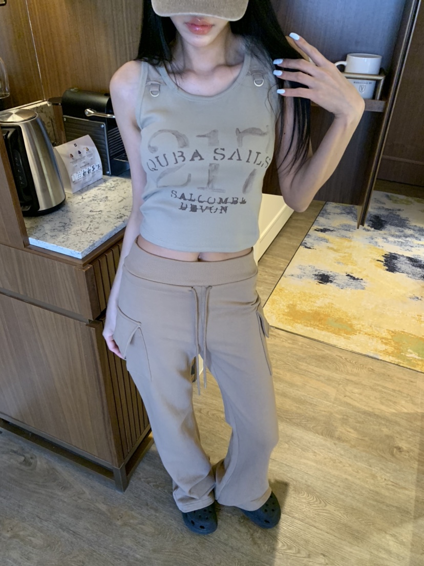 BADCALM韓國東大門代購女裝新款時尚推薦26春夏熱賣吊帶背心BADCALM吊帶/背心