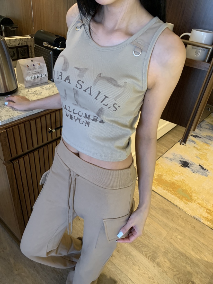 BADCALM韓國東大門代購女裝新款時尚推薦26春夏熱賣吊帶背心BADCALM吊帶/背心圖色3