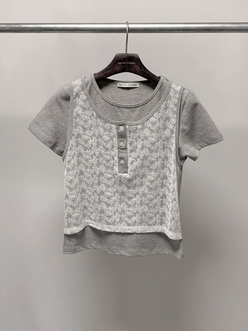 BEFORE SUNRISE韓國直郵女裝新品時尚休閑26春夏T恤蕾絲BEFORE SUNRISET恤圖色2