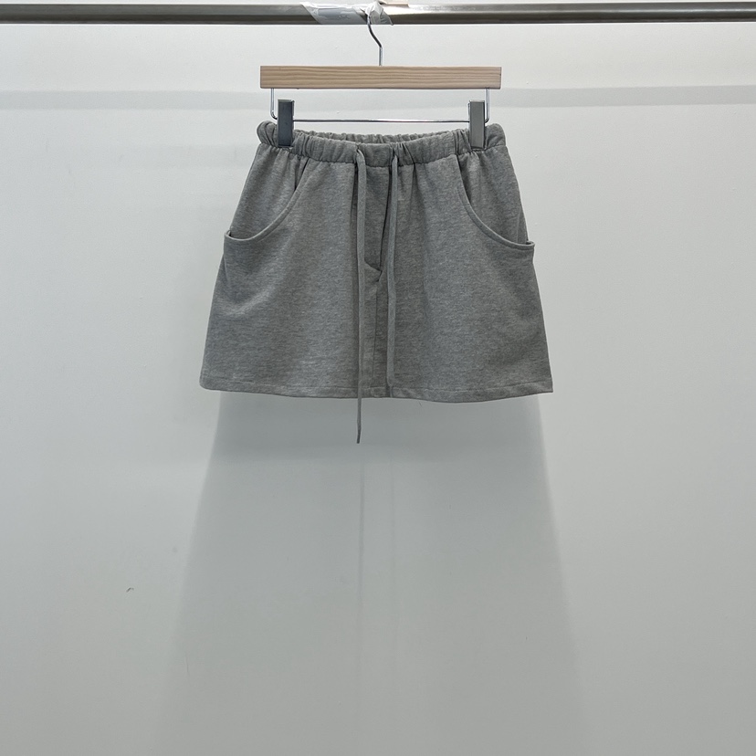 ANOTHER AVENUE韓國東大門代購女士新品人氣時尚推薦短裙ANOTHER AVENUE短裙圖色1
