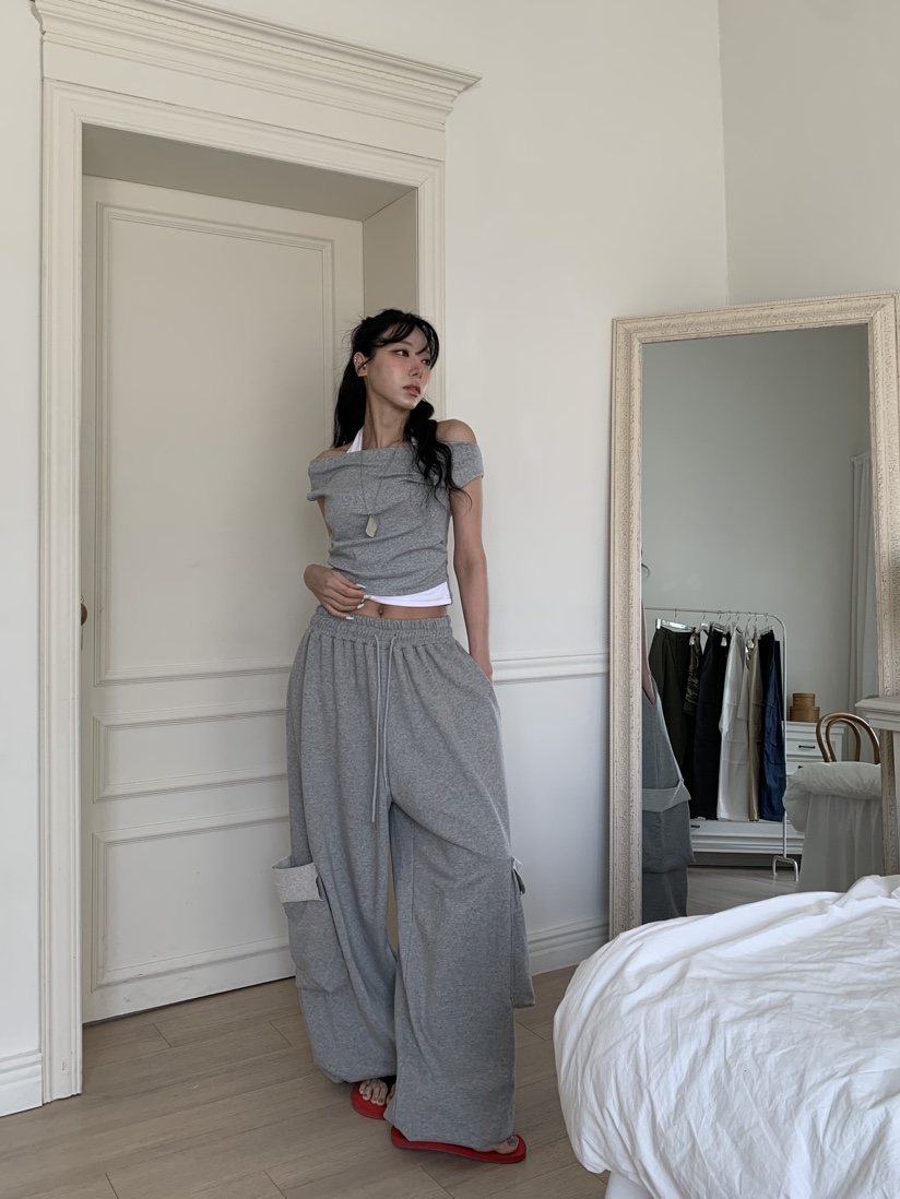 BADCALM韓國直郵實拍女士新品時尚職業推薦熱賣休閑26春夏T恤BADCALMT恤