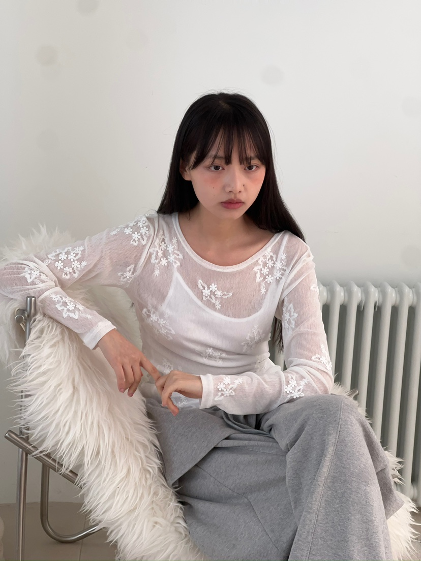 ANOTHER AVENUE韓國代購女裝新品時尚人氣熱賣長袖T恤提花ANOTHER AVENUE長袖T恤