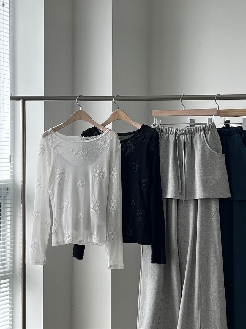 ANOTHER AVENUE韓國代購女裝新品時尚人氣熱賣長袖T恤提花ANOTHER AVENUE長袖T恤