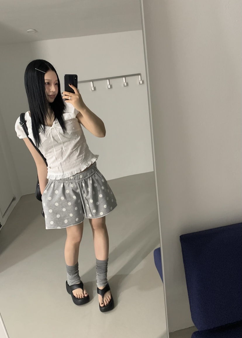 SEOLO韓國代購女士新品熱賣推薦職業休閑26春夏襯衫蕾絲衫Seolo seoul襯衫/蕾絲衫