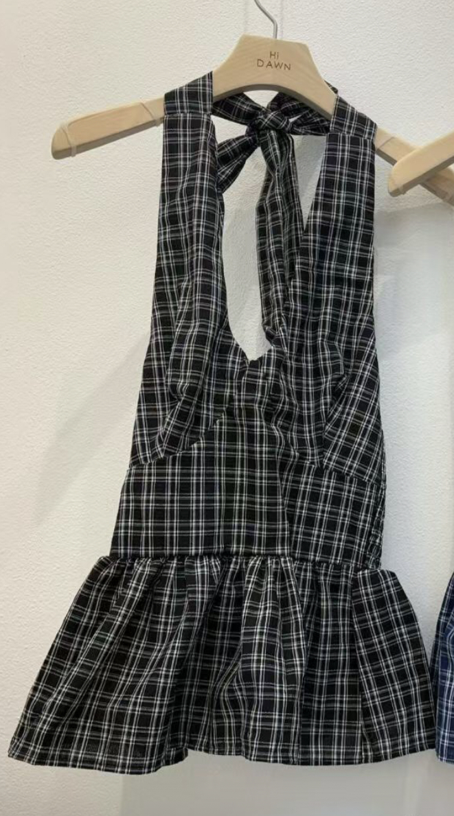 ATTIC韓國代購女士新款人氣26春夏熱賣推薦職業時尚吊帶背心ATTIC吊帶/背心圖色1