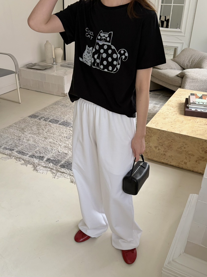 PEBBLE韓國直郵實拍女士新品時尚職業推薦人氣休閑熱賣T恤PEBBLET恤