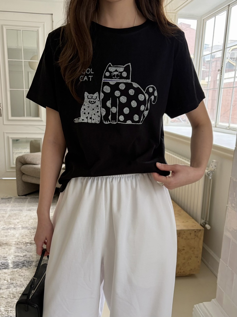 PEBBLE韓國直郵實拍女士新品時尚職業推薦人氣休閑熱賣T恤PEBBLET恤