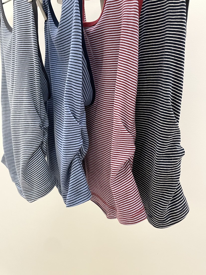 PEBBLE韓國代購女裝新品熱賣推薦人氣26春夏職業吊帶背心PEBBLE吊帶/背心