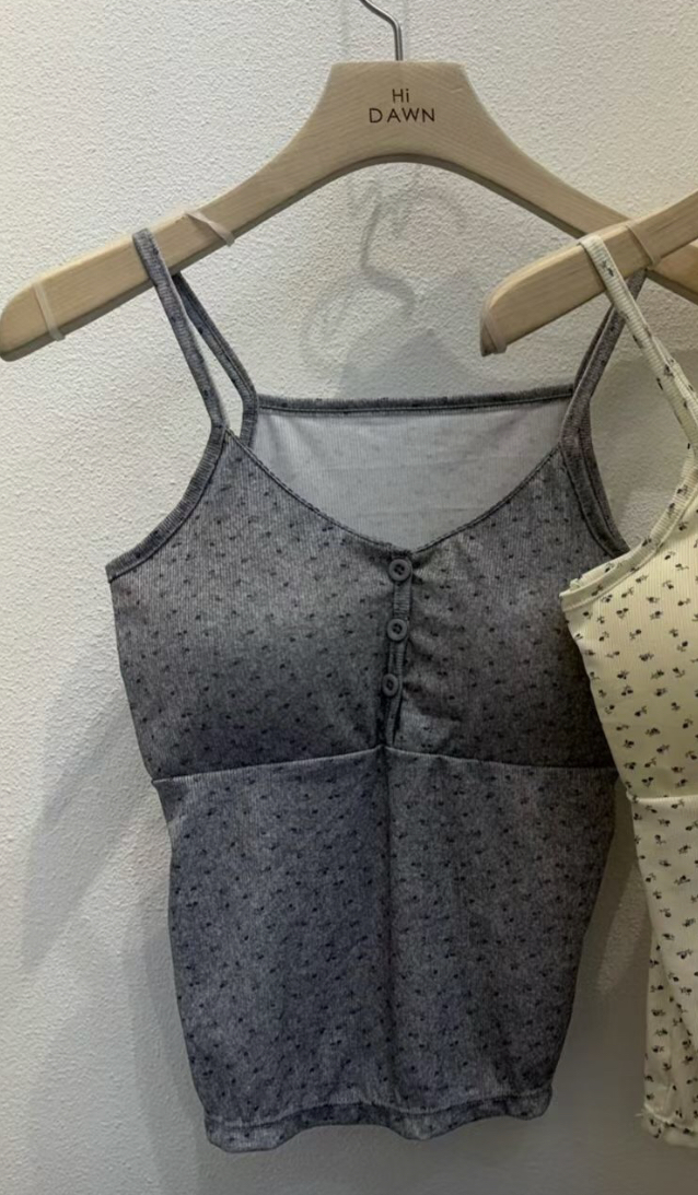 ATTIC韓國東大門直郵女士新款人氣熱賣26春夏吊帶背心小碎花ATTIC吊帶/背心圖色1