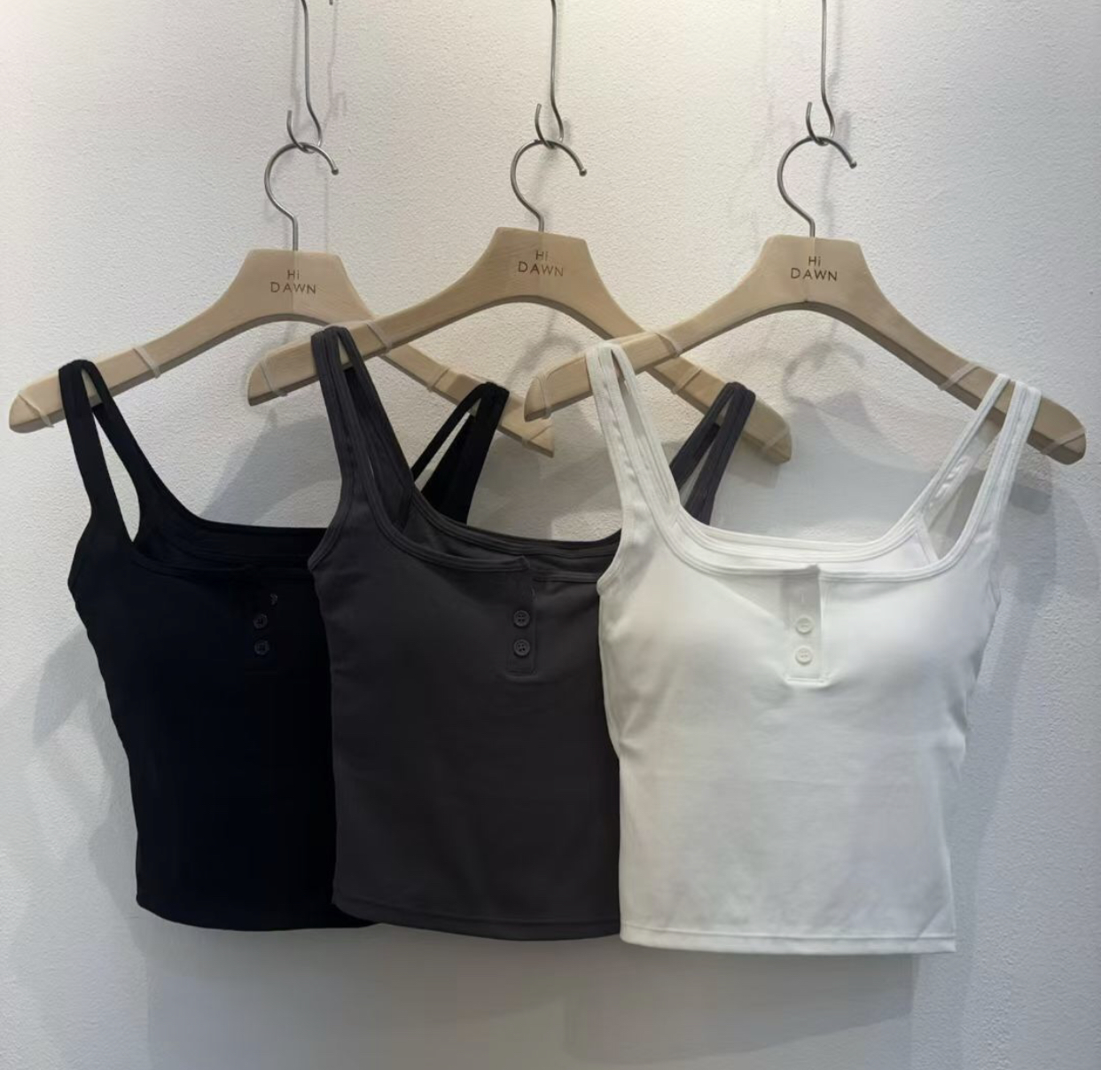 ATTIC韓國直郵實拍女士新品26春夏時尚推薦人氣職業吊帶背心ATTIC吊帶/背心圖色1左一色