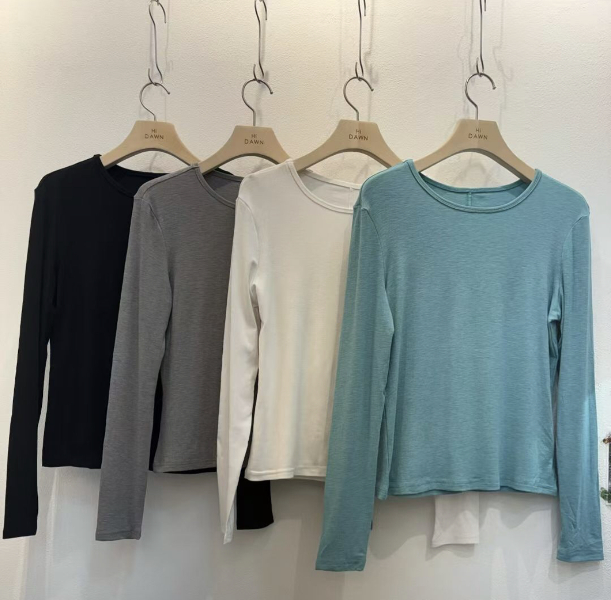 ATTIC韓國直郵實拍女裝新品休閑熱賣時尚職業長袖T恤天絲ATTIC長袖T恤圖色1左一色