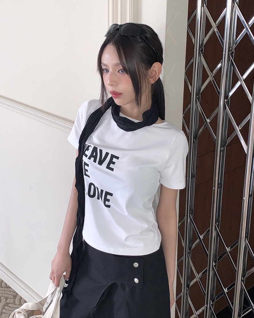LIVE AID-P韓國代購女士新款人氣推薦26春夏職業時尚T恤LIVE AID-PT恤