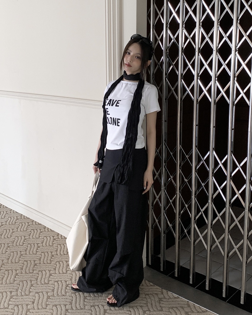 LIVE AID-P韓國代購女士新款人氣推薦26春夏職業時尚T恤LIVE AID-PT恤