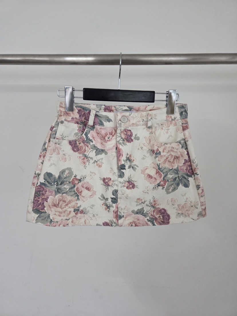 VERANDA韓國直郵女裝新款推薦熱賣時尚人氣休閑26春夏短裙花朵VERANDA短裙圖色2