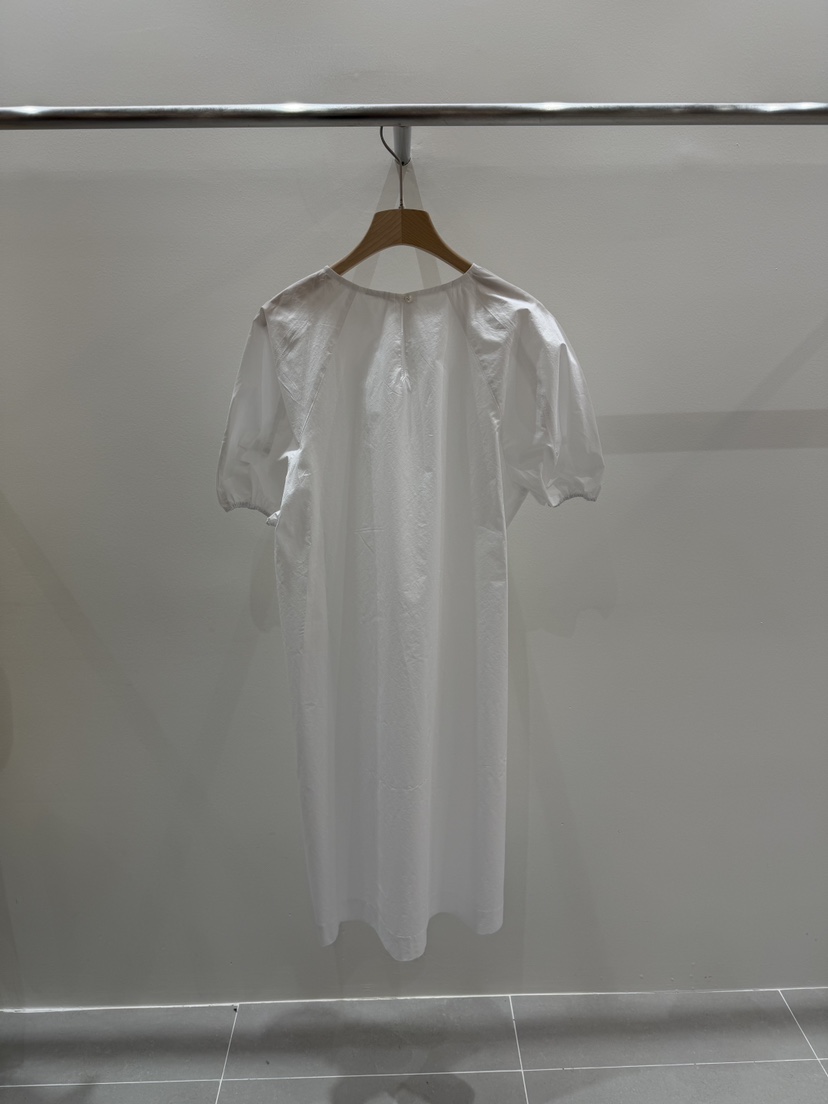 OREE韓國直郵實拍女裝新品推薦職業時尚休閑熱賣人氣連衣裙OREE連衣裙