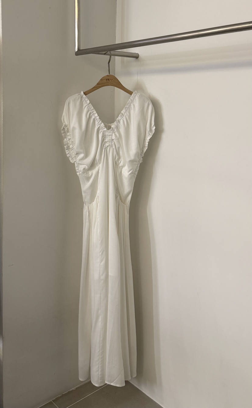 TWENTY FOUR SEVEN24-7韓國東大門代購女士新品推薦連衣裙TEWNTY FOUR SEVEN24-7連衣裙圖色1