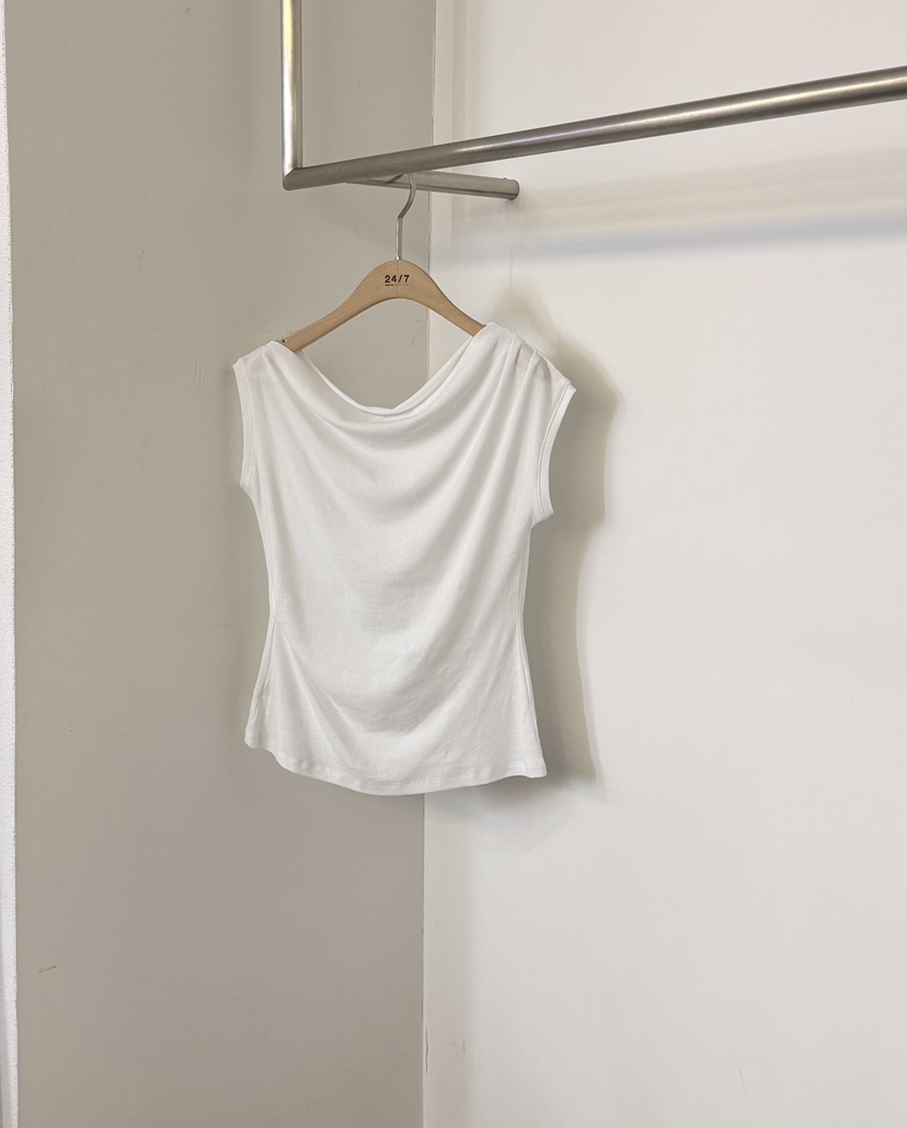 TWENTY FOUR SEVEN24-7韓國東大門代購女裝新品時尚T恤TEWNTY FOUR SEVEN24-7T恤圖色1