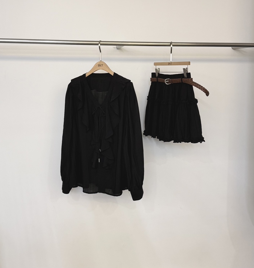 TWENTY FOUR SEVEN24-7韓國東大門代購女士新品熱賣套裝含腰帶TEWNTY FOUR SEVEN24-7套裝圖色2