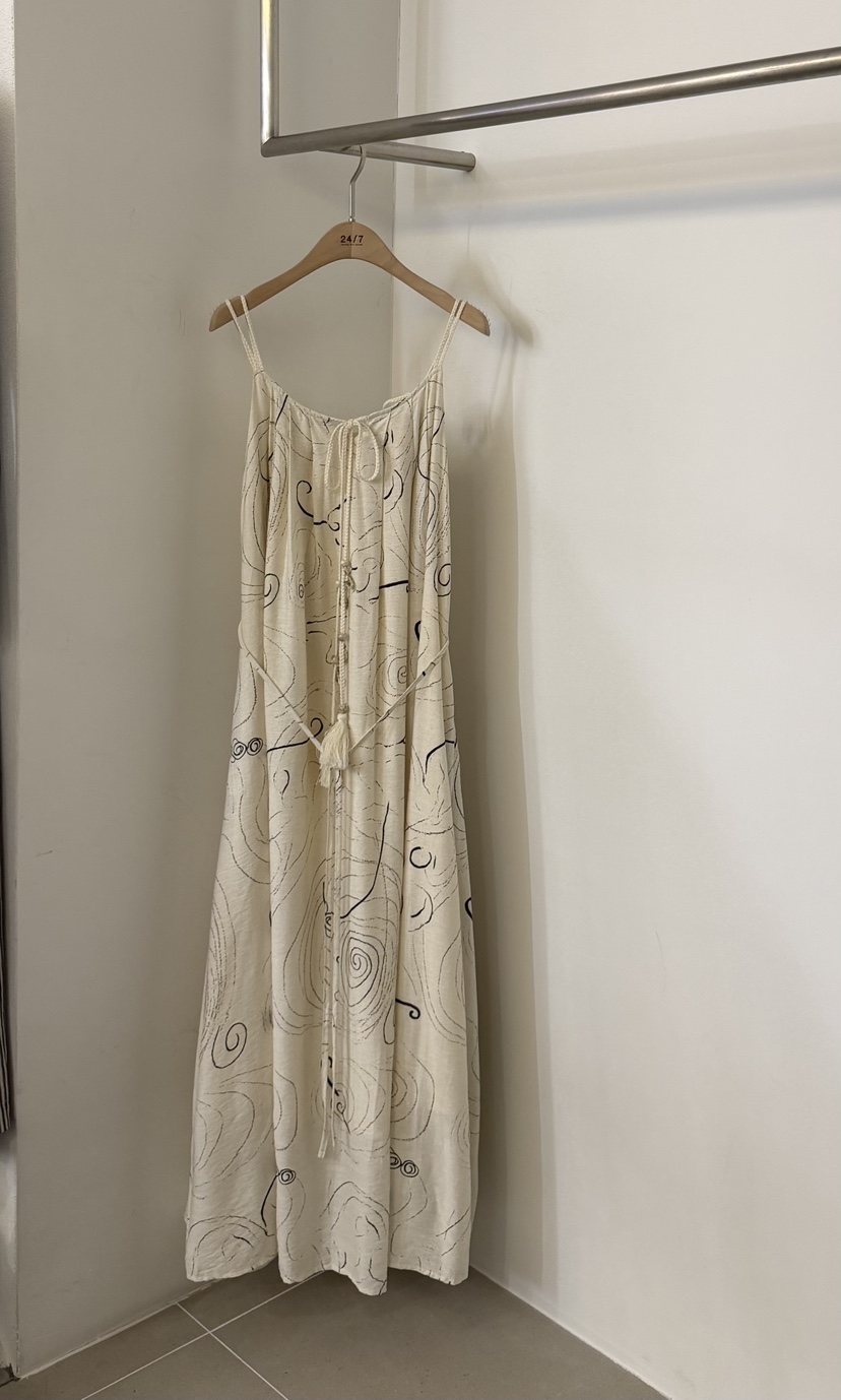 TWENTY FOUR SEVEN24-7韓國東大門直郵女士新款時尚連衣裙含腰繩TEWNTY FOUR SEVEN24-7連衣裙圖色1