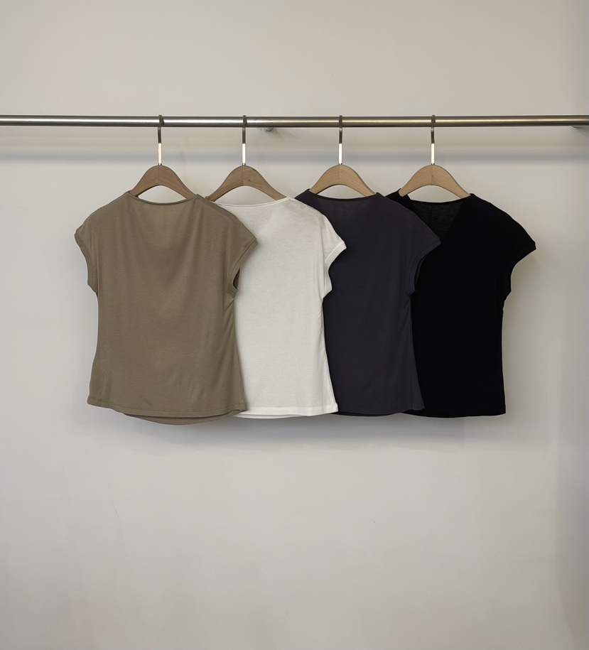 TWENTY FOUR SEVEN24-7韓國東大門直郵女裝新款人氣吊帶背心褶皺TEWNTY FOUR SEVEN24-7吊帶/背心