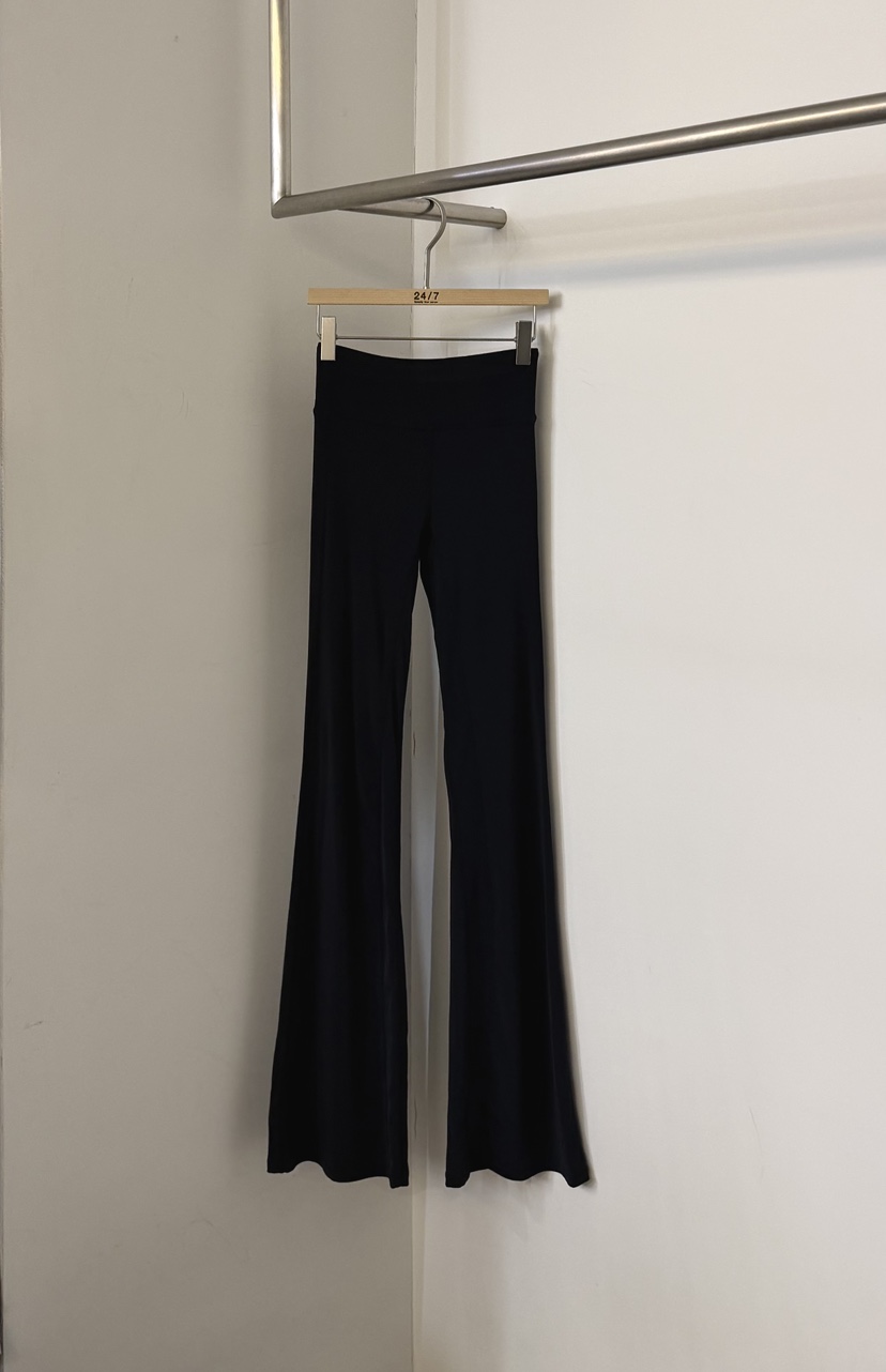 TWENTY FOUR SEVEN24-7韓國直郵女裝新品推薦打底褲鯊魚褲緊身褲TEWNTY FOUR SEVEN24-7打底褲/鯊魚褲圖色2黑色