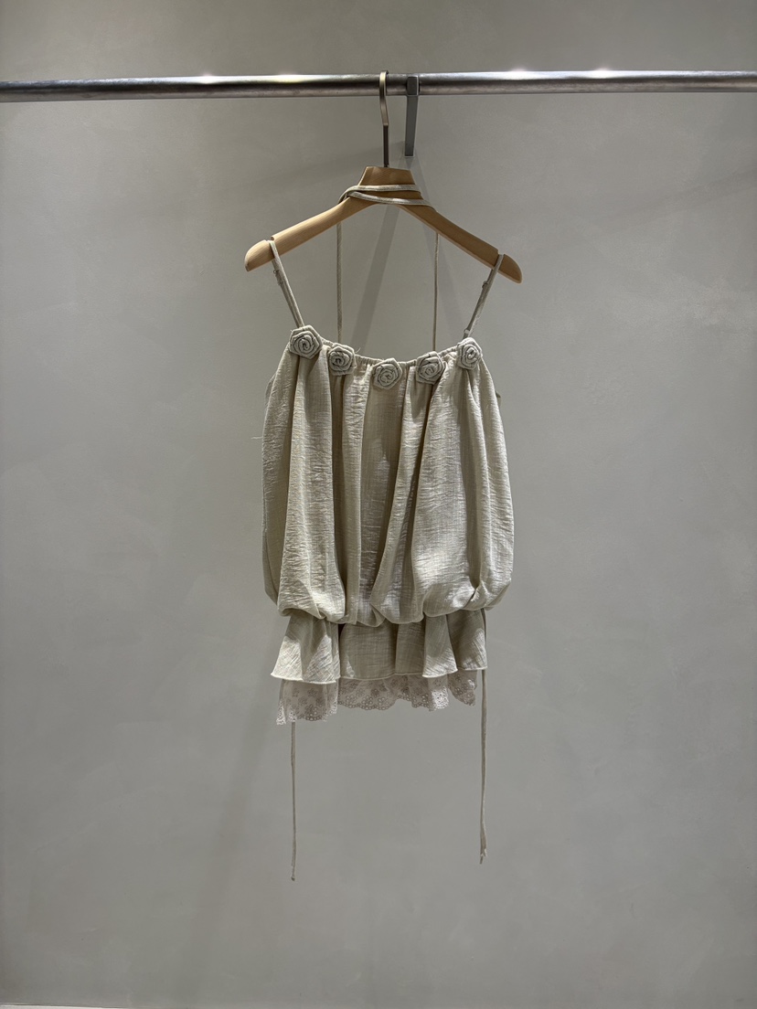 TOO HOT韓國直郵實拍女士新品推薦職業吊帶背心含脖帶花朵TOO HOT吊帶/背心圖色2