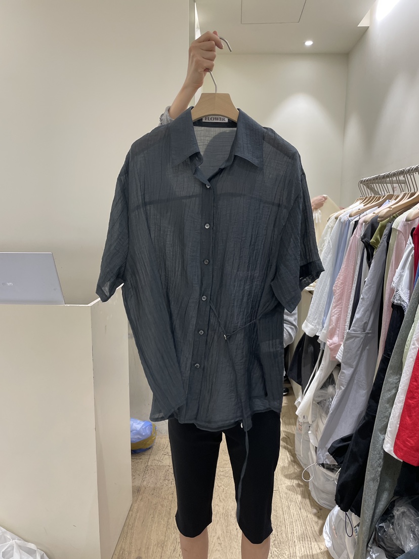 FLOWER-L韓國東大門代購女裝新款時尚26春夏推薦襯衫蕾絲衫FLOWER-L襯衫/蕾絲衫圖色2