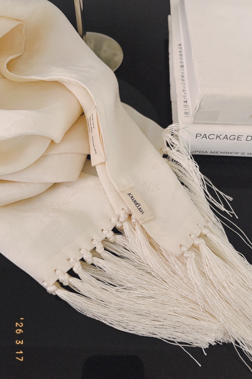 VERGAMOT韓國代購女士新品職業人氣推薦圍巾披肩提花圍巾VERGAMOT圍巾/披肩