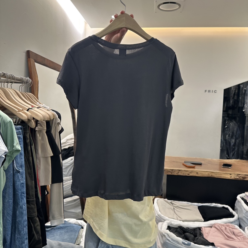 FRIC韓國東大門直郵女士新款人氣休閑推薦時尚職業26春夏T恤FRICT恤
