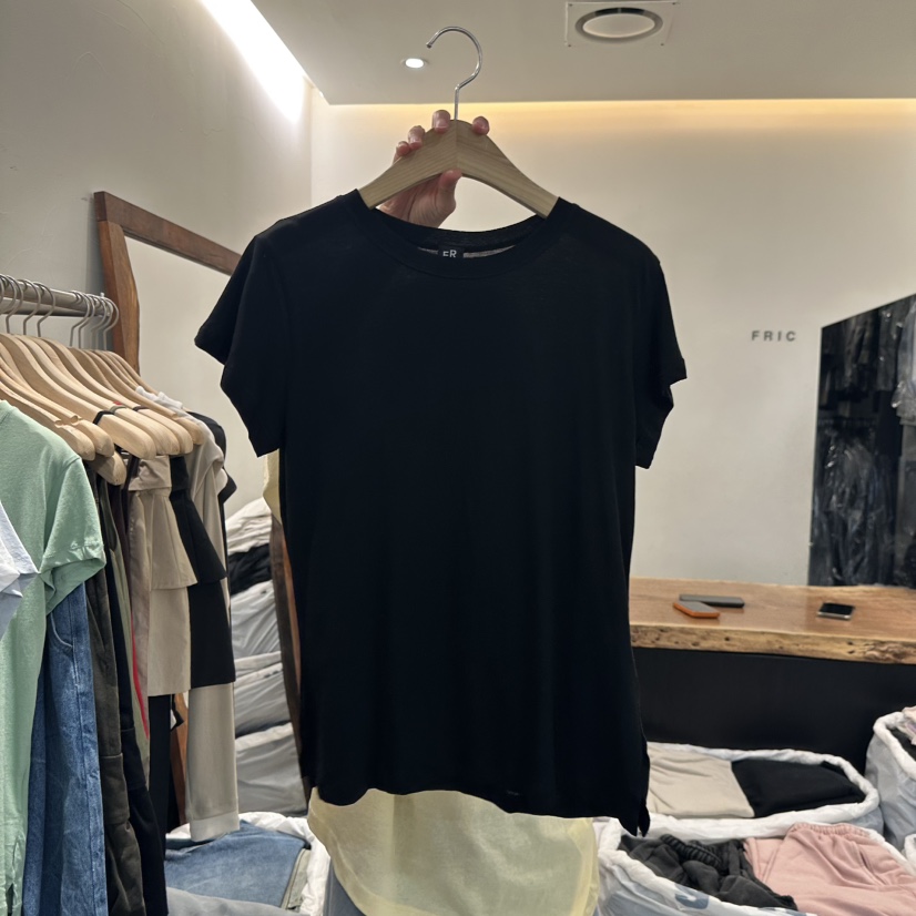 FRIC韓國東大門直郵女士新款人氣休閑推薦時尚職業26春夏T恤FRICT恤圖色3黑色