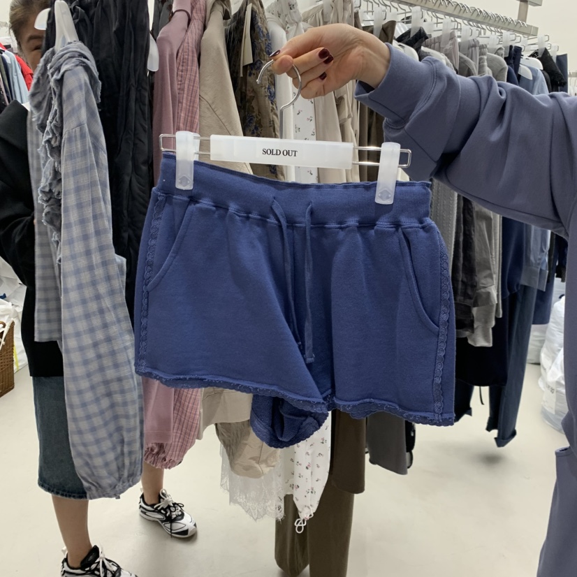 SOLD OUT韓國直郵女士新款26春夏推薦休閑熱賣時尚人氣短褲SOLD OUT短褲圖色3