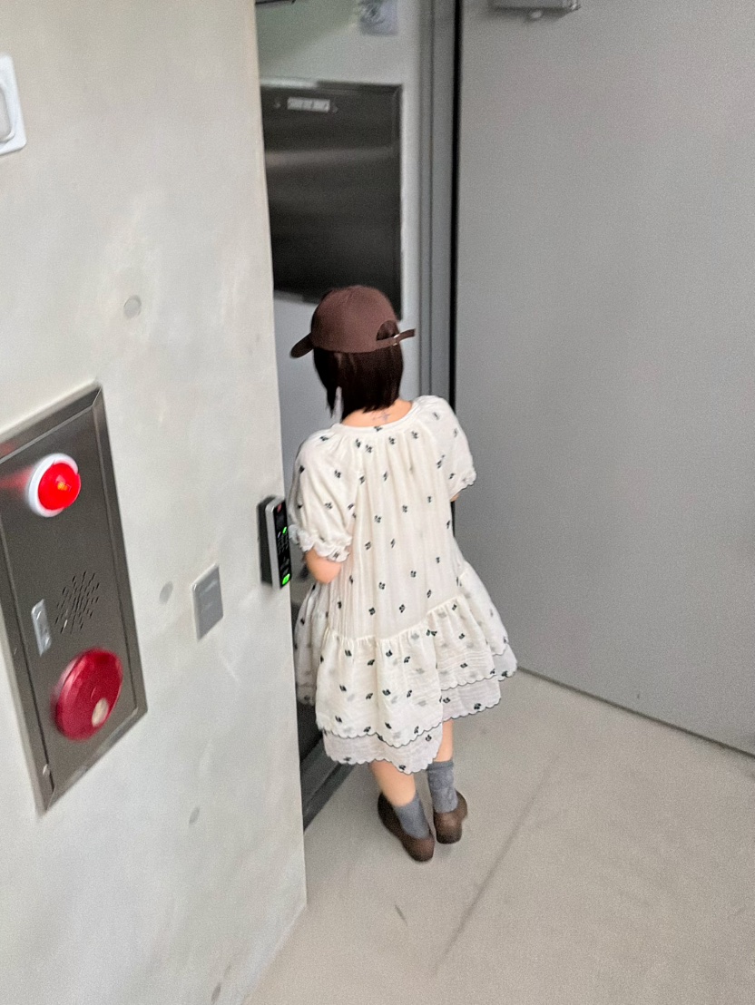 OLI SEOUL韓國東大門代購女裝新品熱賣時尚26春夏連衣裙OLI SEOUL連衣裙