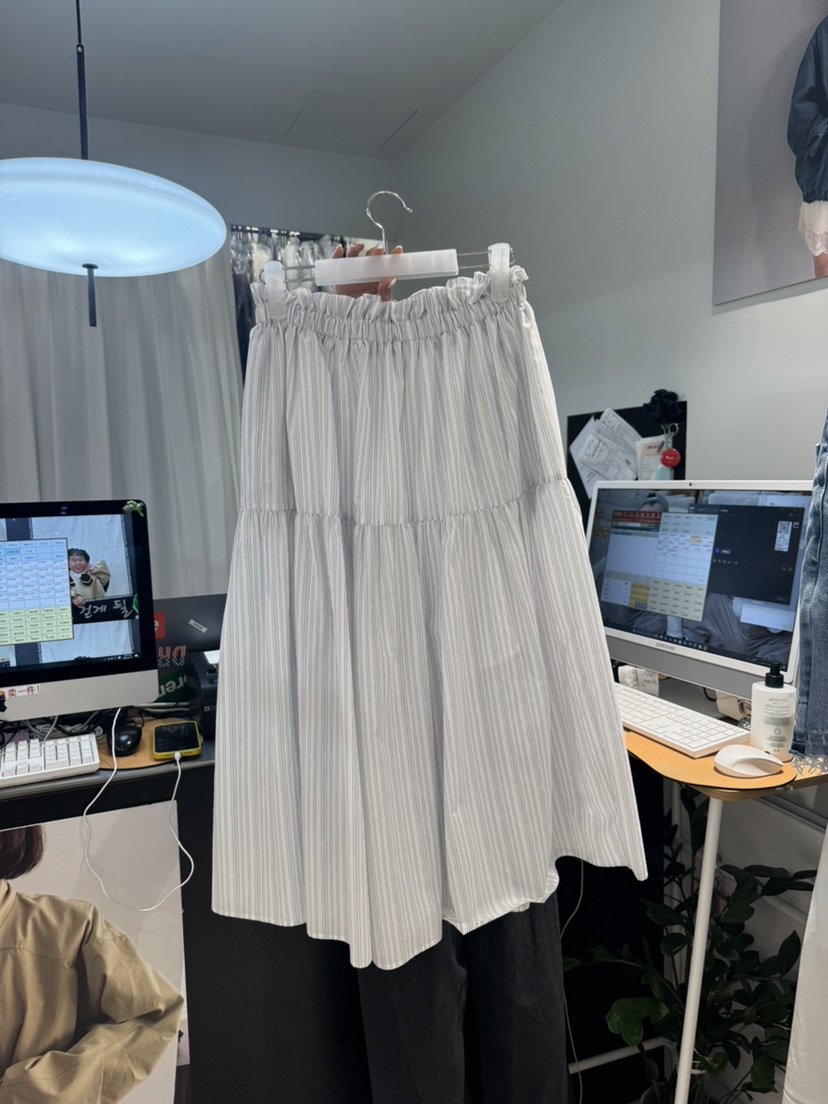 OLI SEOUL韓國直郵女裝新品職業推薦26春夏時尚休閑長裙OLI SEOUL長裙
