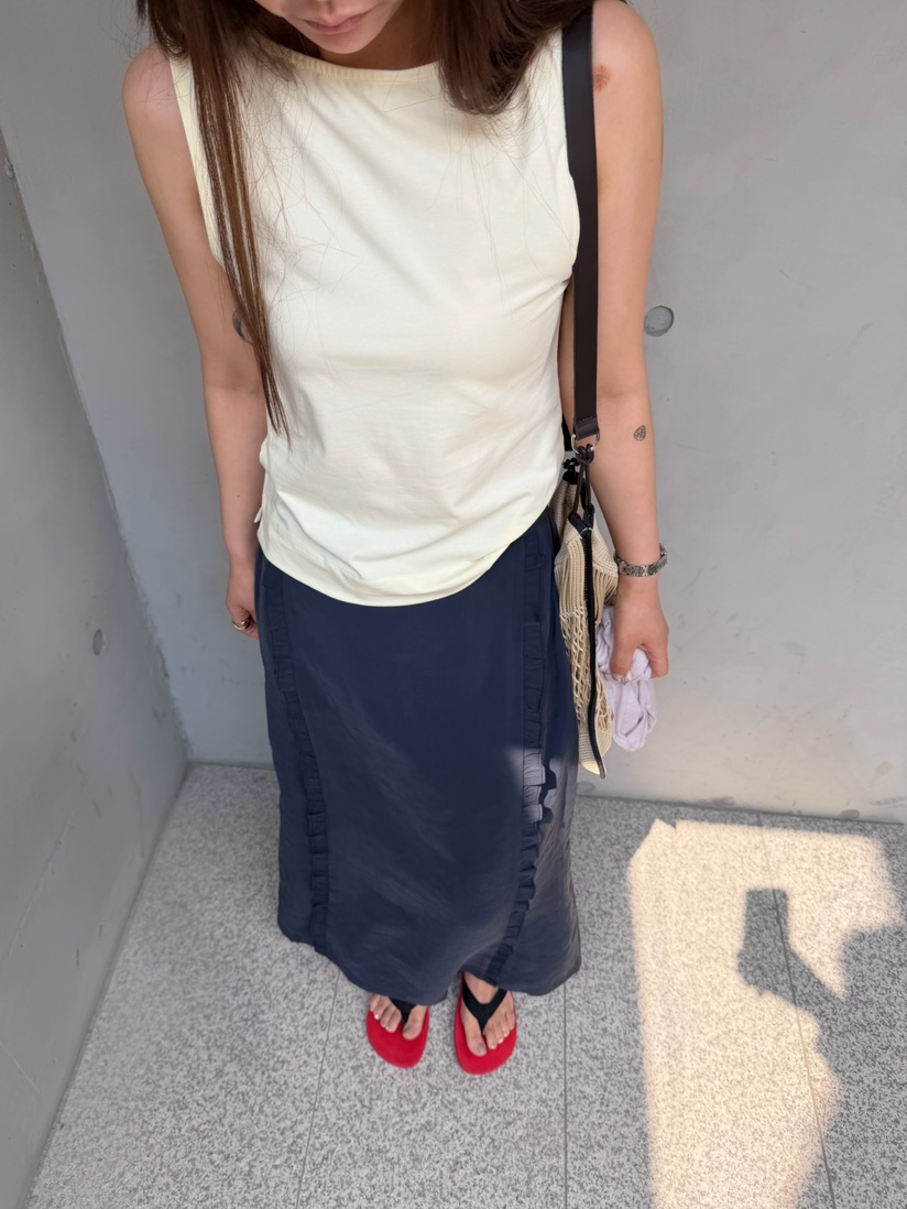 OLI SEOUL韓國代購女士新款職業推薦26春夏熱賣吊帶背心OLI SEOUL吊帶/背心