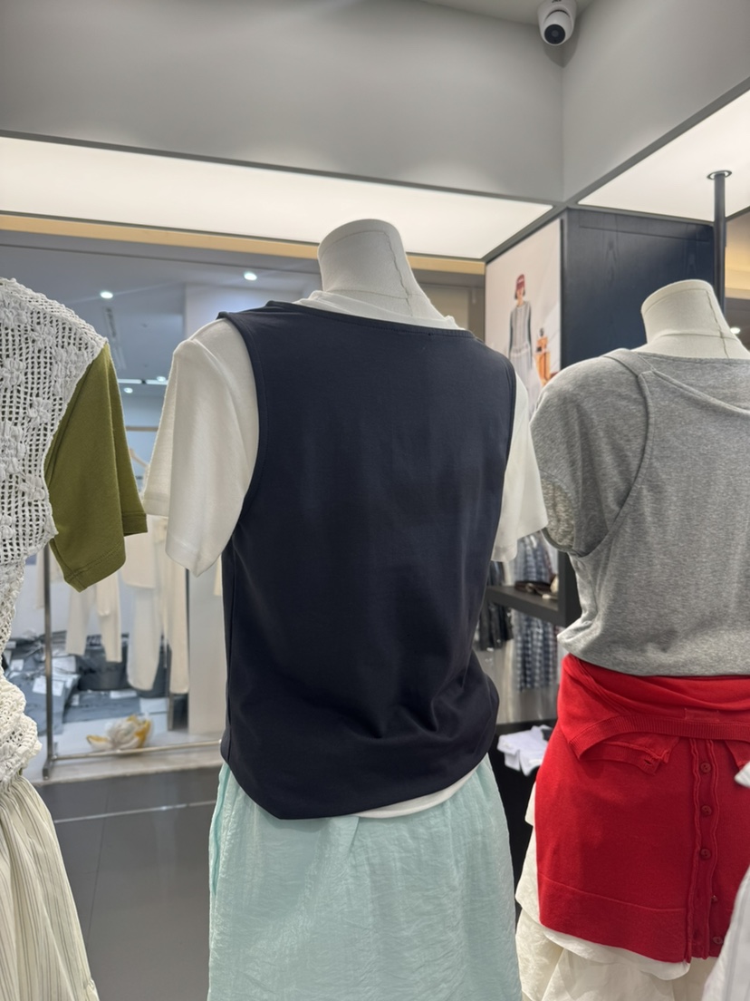 OLI SEOUL韓國代購女士新款職業推薦26春夏熱賣吊帶背心OLI SEOUL吊帶/背心