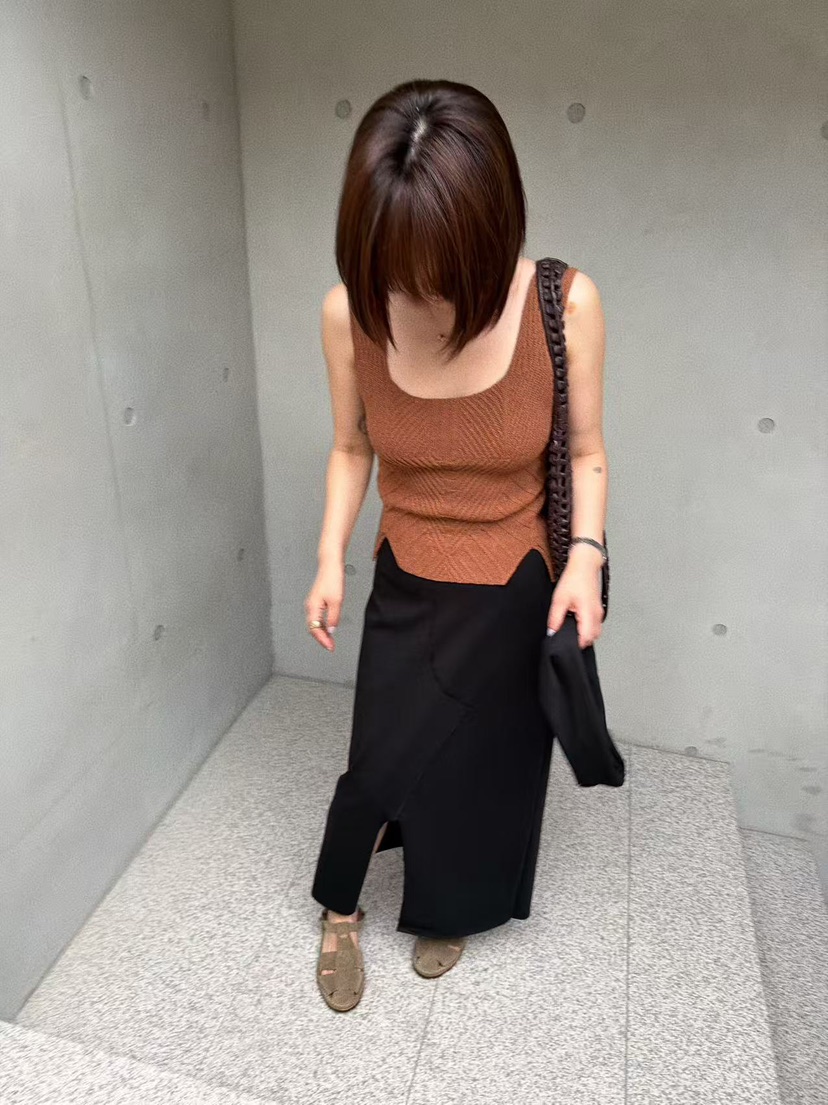 OLI SEOUL韓國東大門代購女裝新款26春夏時尚熱賣吊帶背心OLI SEOUL吊帶/背心