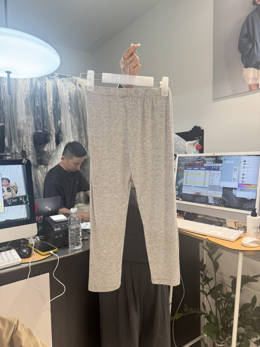 OLI SEOUL韓國直郵實拍女裝新品休閑熱賣26春夏短褲緊身褲OLI SEOUL短褲