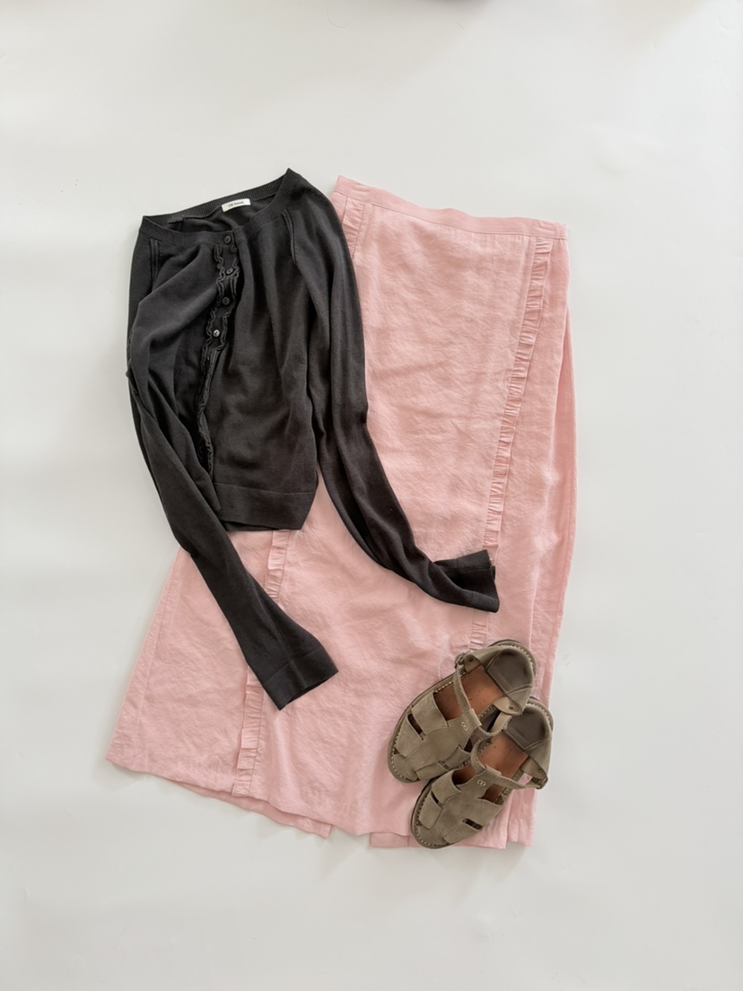 OLI SEOUL韓國直郵實拍女裝新品時尚職業推薦休閑26春夏長裙OLI SEOUL長裙