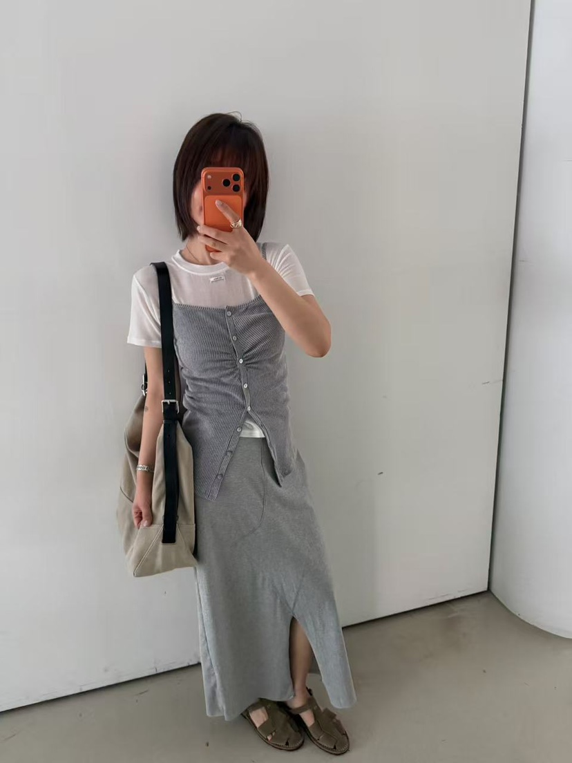 OLI SEOUL韓國代購女士新款時尚休閑職業人氣熱賣吊帶背心OLI SEOUL吊帶/背心