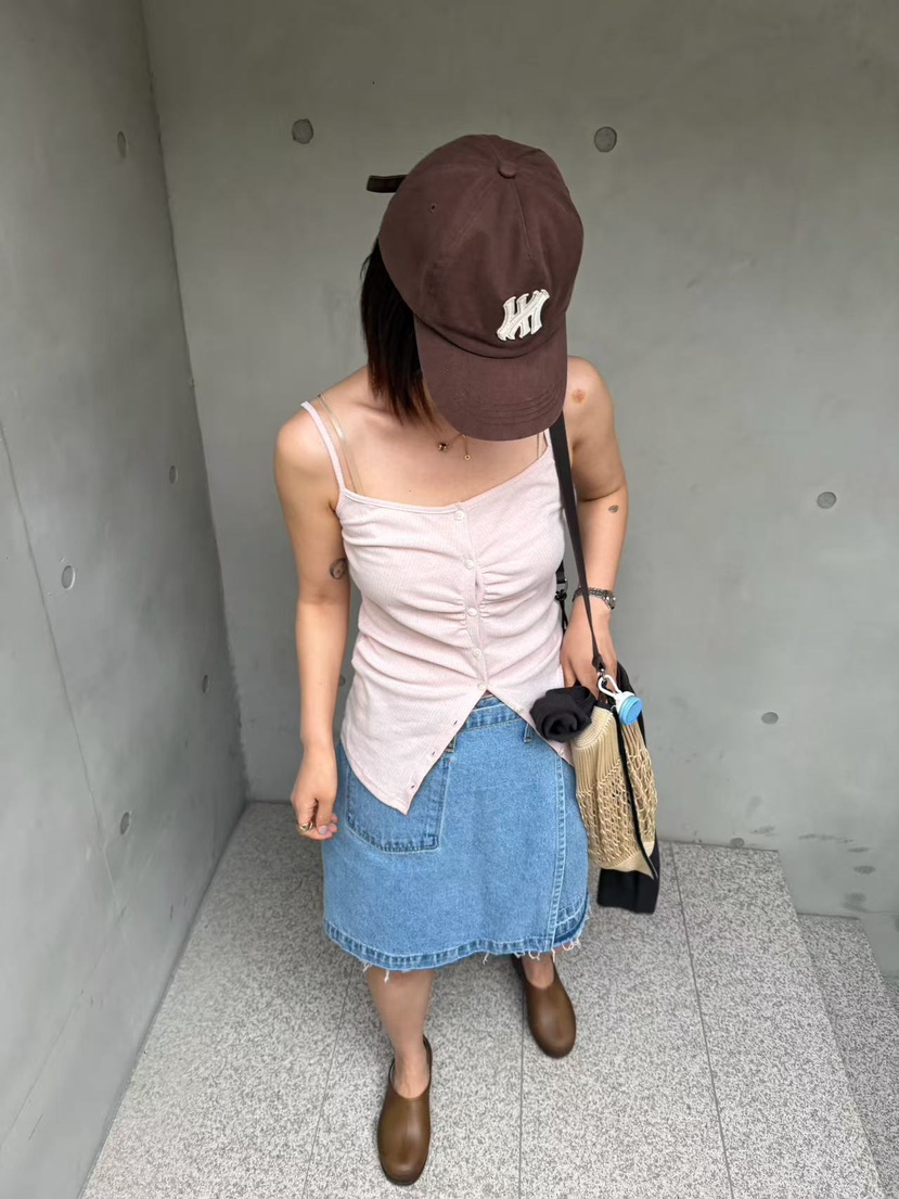 OLI SEOUL韓國代購女士新款時尚休閑職業人氣熱賣吊帶背心OLI SEOUL吊帶/背心