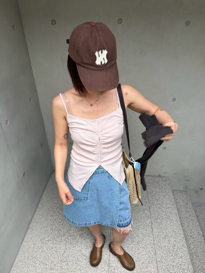 OLI SEOUL韓國代購女士新款時尚休閑職業人氣熱賣吊帶背心OLI SEOUL吊帶/背心