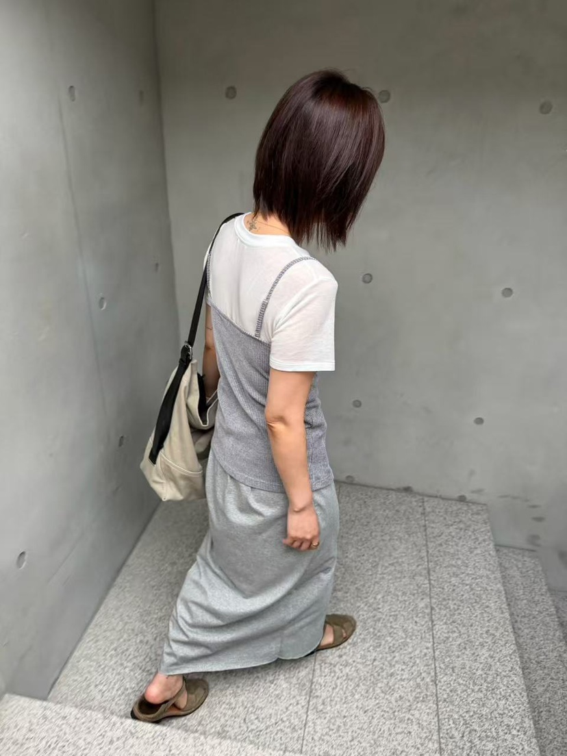 OLI SEOUL韓國代購女士新款時尚休閑職業人氣熱賣吊帶背心OLI SEOUL吊帶/背心