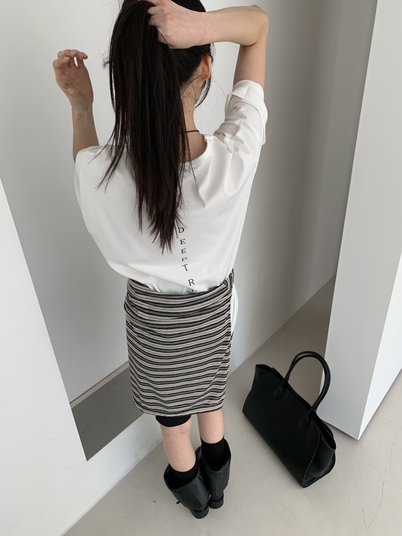 TRUE韓國直郵實拍女裝新款時尚職業26春夏熱賣推薦休閑T恤TRUET恤