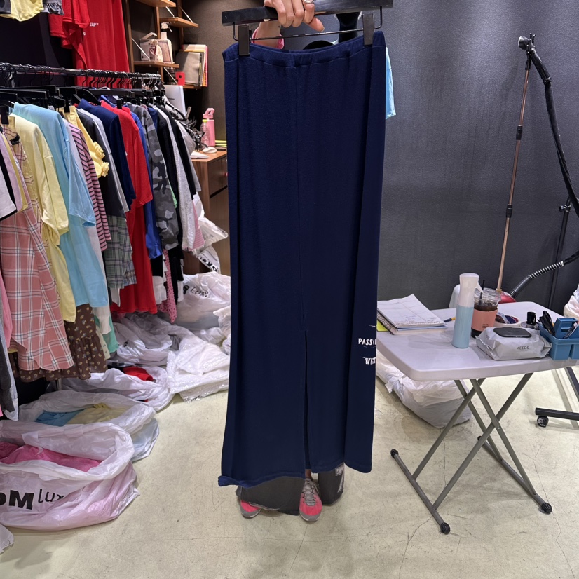 CHAVI韓國東大門直郵女裝新品熱賣時尚人氣26春夏推薦長裙CHAVI長裙