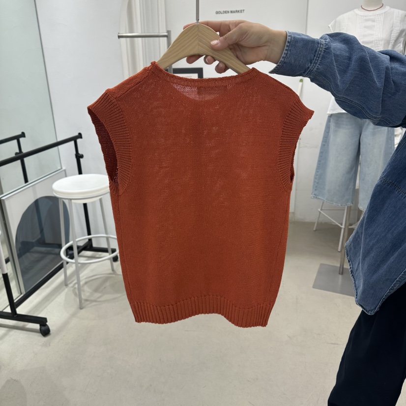 GOLDEN MARKET韓國代購女士新款職業推薦時尚針織衫紐扣GOLDEN MARKET針織衫