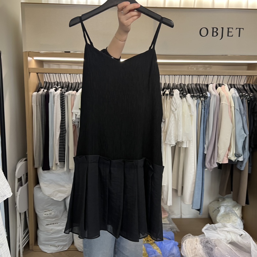 OBJET/LOVEUSU韓國東大門直郵女士新款人氣熱賣連衣裙褶皺OBJET/LOVEUSU連衣裙圖色1